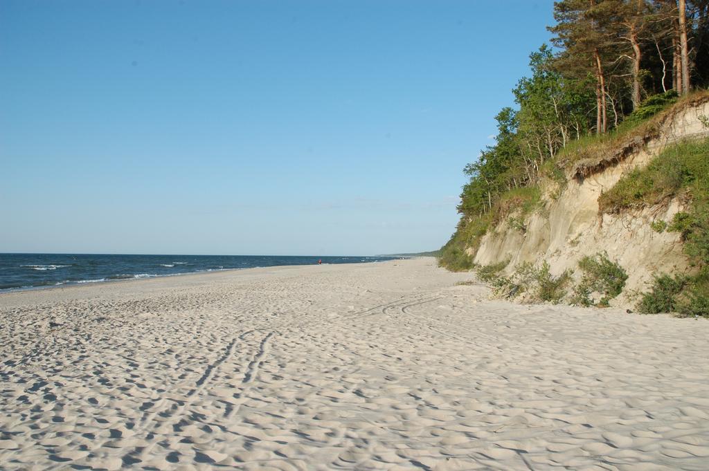 Nadmorski Domek Łukęcin Exteriör bild